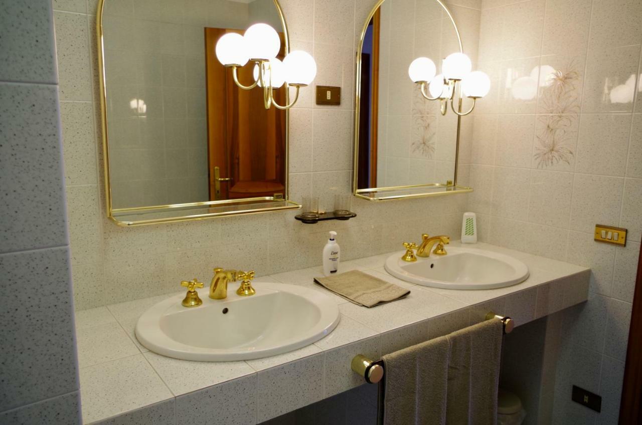 Casa Emilia Βίλα Riva di Solto Εξωτερικό φωτογραφία