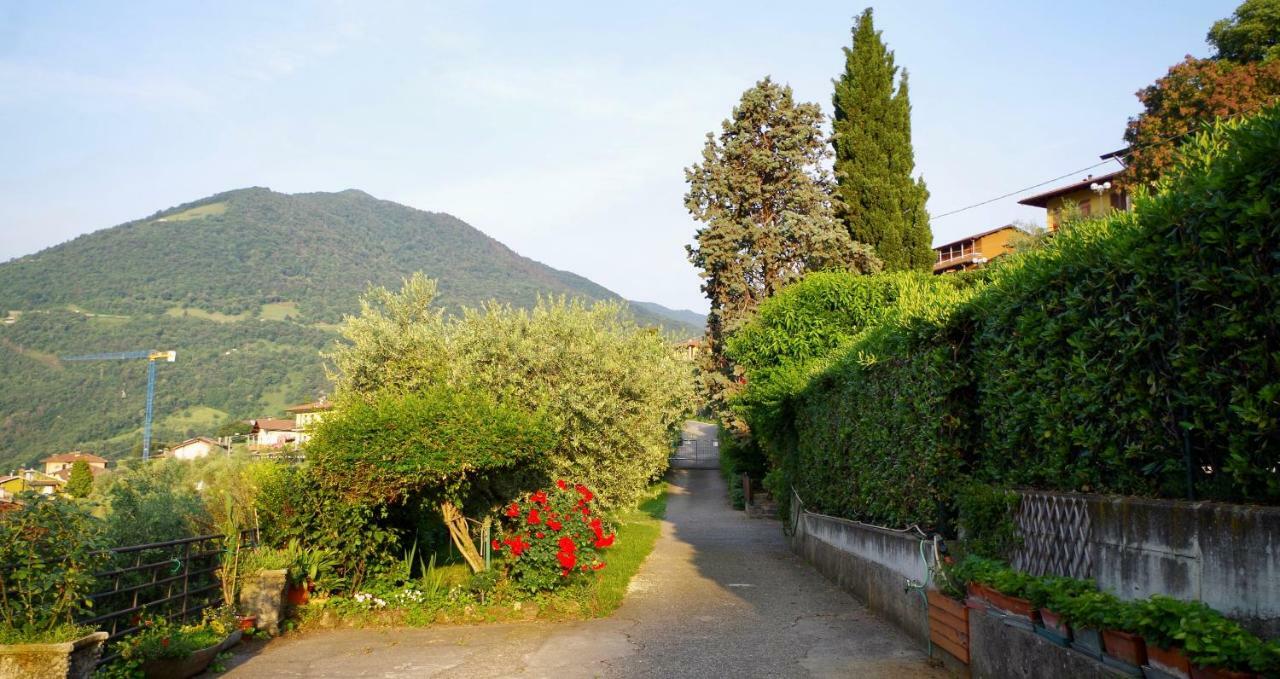 Casa Emilia Βίλα Riva di Solto Εξωτερικό φωτογραφία